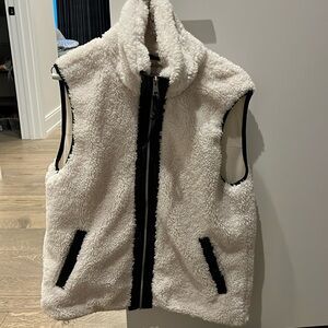 Abercrombie and Fitch Faux Shearling and Leather vest.  Size Medium